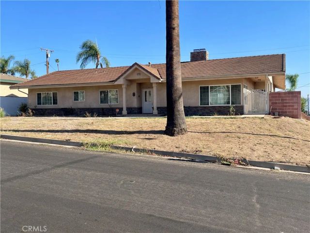 25701 Alto, San Bernardino, CA 92404