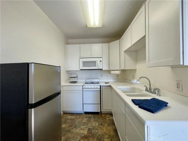 25701 Alto, San Bernardino, CA 92404