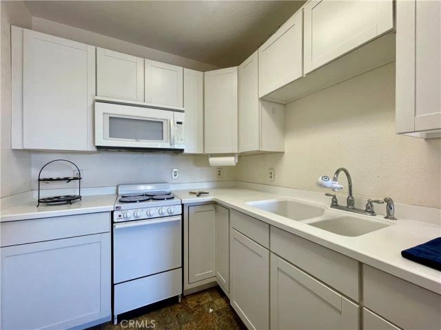 25701 Alto, San Bernardino, CA 92404