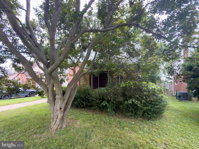 1240 JEFFERSON AVE, Woodlyn, PA 19094