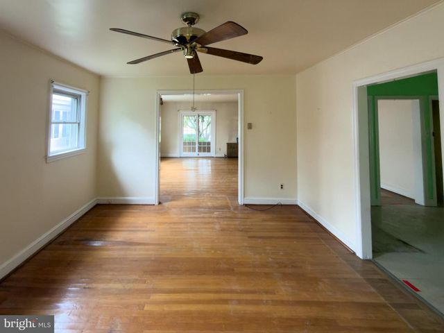 1240 JEFFERSON AVE, Woodlyn, PA 19094