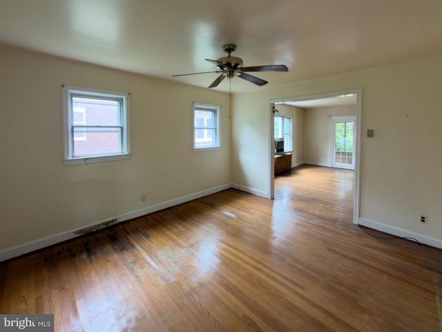 1240 JEFFERSON AVE, Woodlyn, PA 19094