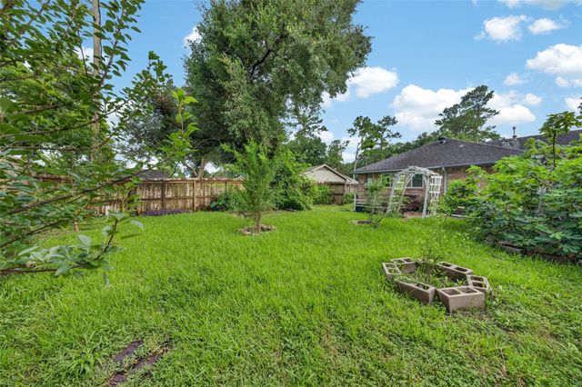 5714 Arbor Vitae Drive, Houston, TX 77092