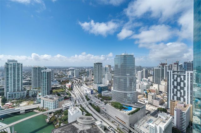200 Biscayne Boulevard Way 4902, Miami, FL 33131