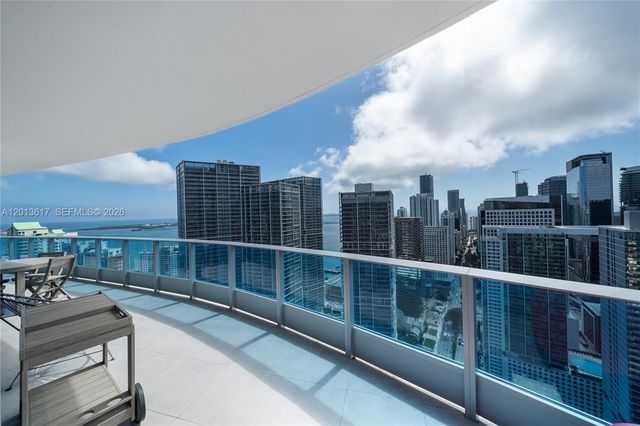 200 Biscayne Boulevard Way 4902, Miami, FL 33131
