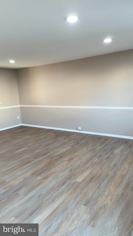 22 NAKOTA CT, Middle River, MD 21220