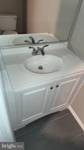 22 NAKOTA CT, Middle River, MD 21220