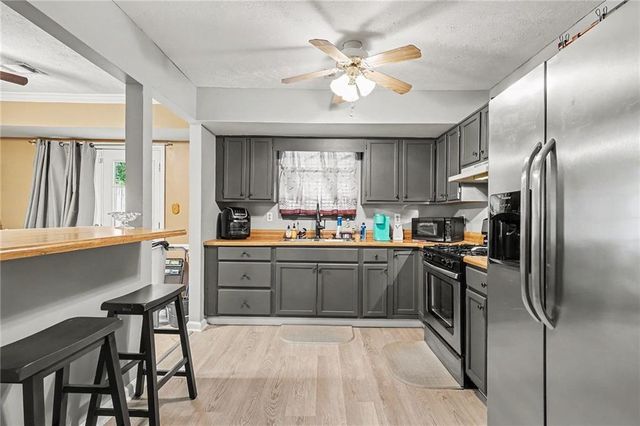8577 Jamestown Way, Jonesboro, GA 30238