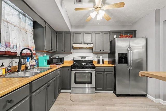 8577 Jamestown Way, Jonesboro, GA 30238