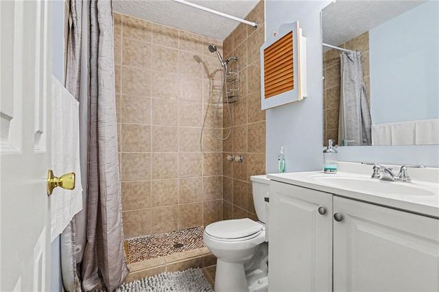 8577 Jamestown Way, Jonesboro, GA 30238