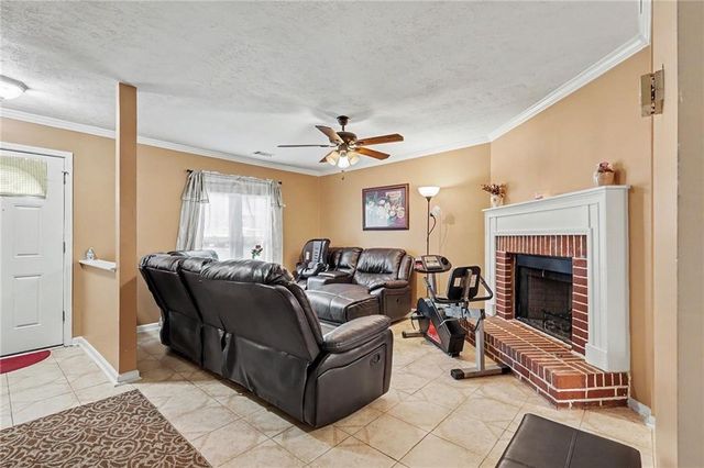 8577 Jamestown Way, Jonesboro, GA 30238