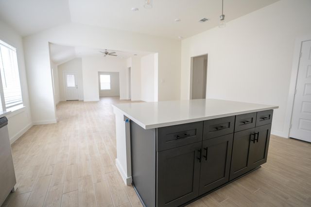 1119 Santee Court, Rosharon, TX 77583