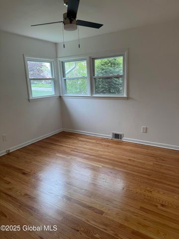 19 Callaghan Boulevard, Charlton, NY 12019