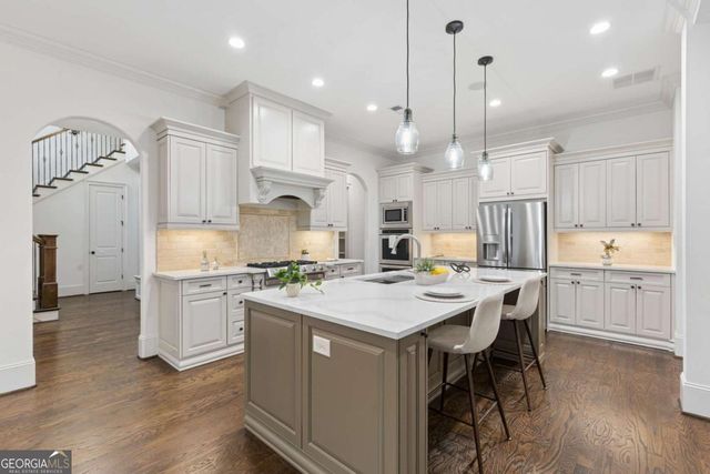10845 Carrissa Trail, Alpharetta, GA 30022