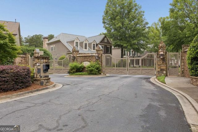 10845 Carrissa Trail, Alpharetta, GA 30022