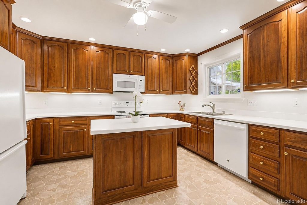 14213 E Marina Drive, Aurora, CO 80014