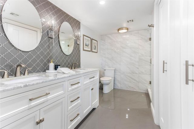 690 ISLAND WAY 1005, Clearwater Beach, FL 33767