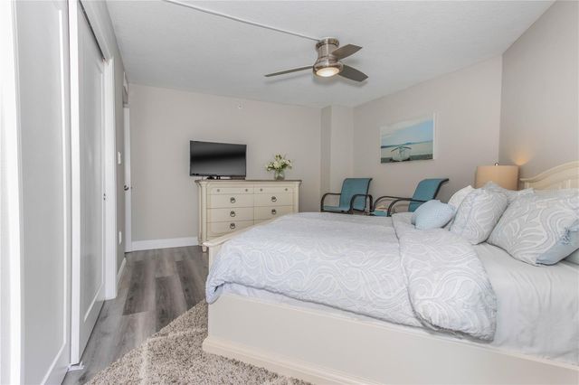 690 ISLAND WAY 1005, Clearwater Beach, FL 33767