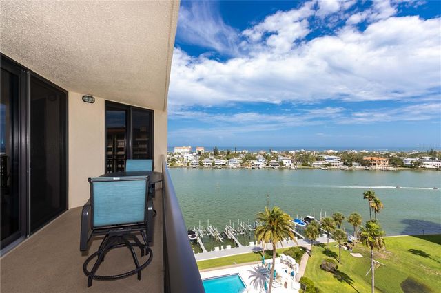 690 ISLAND WAY 1005, Clearwater Beach, FL 33767