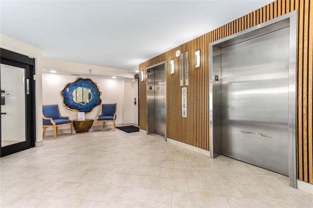 690 ISLAND WAY 1005, Clearwater Beach, FL 33767