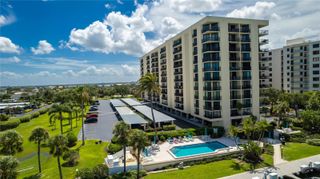 690 ISLAND WAY 1005, Clearwater Beach, FL 33767