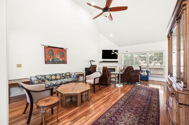 5117 Ravens Gln, Nashville, TN 37211