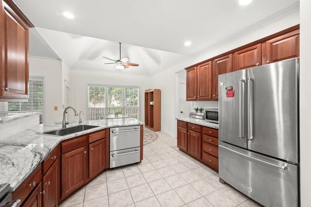 5117 Ravens Gln, Nashville, TN 37211