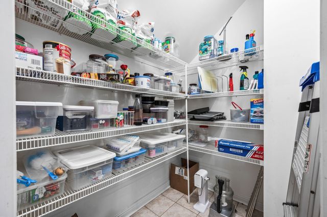 5117 Ravens Gln, Nashville, TN 37211