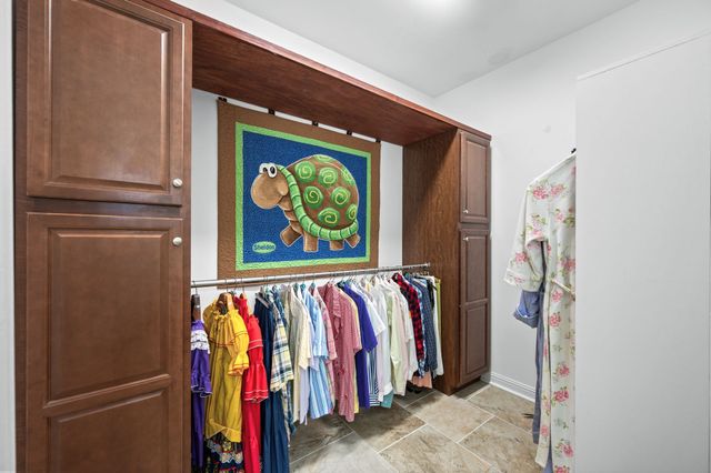 5117 Ravens Gln, Nashville, TN 37211