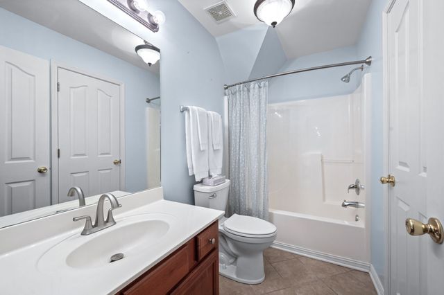 5117 Ravens Gln, Nashville, TN 37211