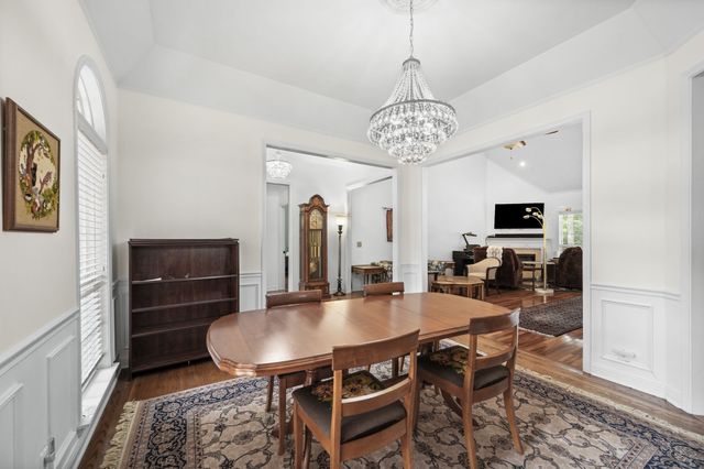 5117 Ravens Gln, Nashville, TN 37211