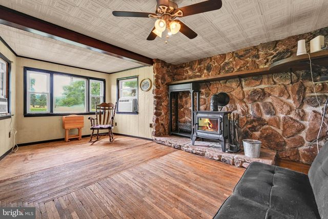 139 OLD STATE RD, Reading, PA 19606