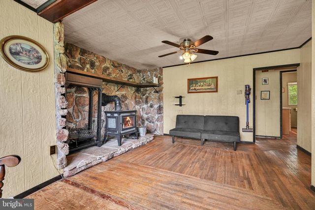 139 OLD STATE RD, Reading, PA 19606