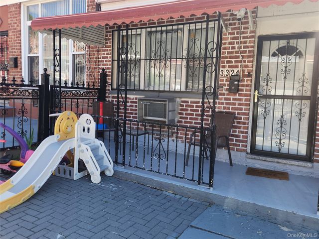 3324 Gunther Avenue, Bronx, NY 10469
