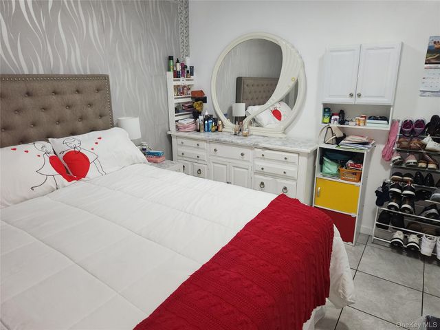 3324 Gunther Avenue, Bronx, NY 10469