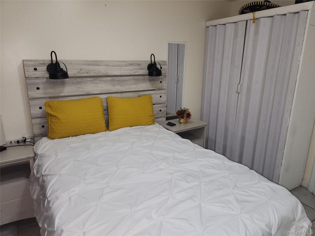 3324 Gunther Avenue, Bronx, NY 10469