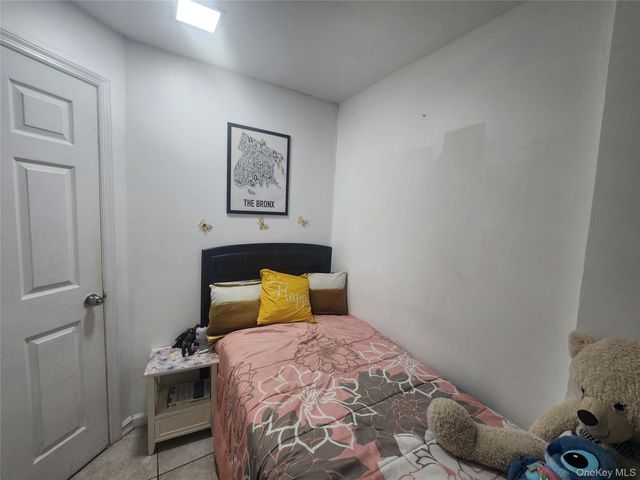 3324 Gunther Avenue, Bronx, NY 10469