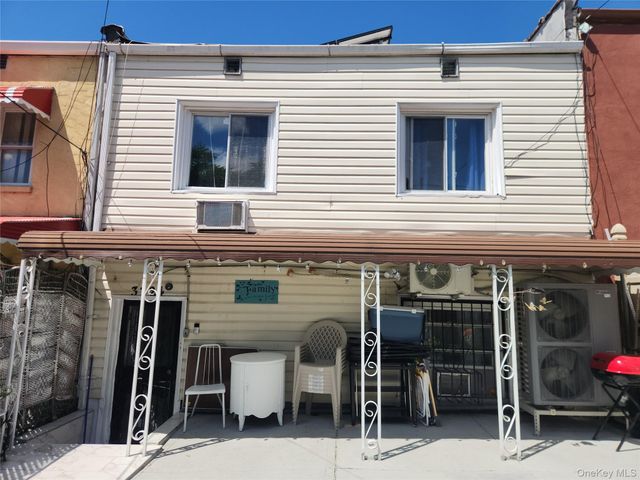 3324 Gunther Avenue, Bronx, NY 10469