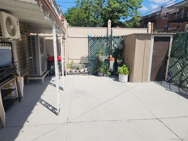 3324 Gunther Avenue, Bronx, NY 10469