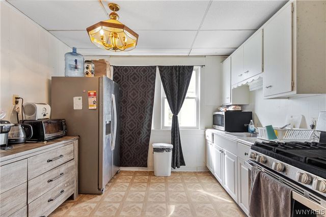 25 Page Street, Buffalo, NY 14207