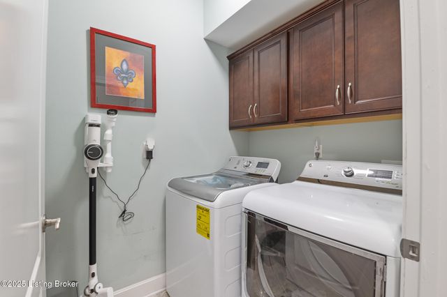 1804 Rivers Landing Dr, Prospect, KY 40059