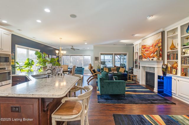 1804 Rivers Landing Dr, Prospect, KY 40059