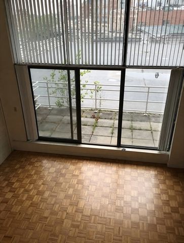 61 Brookline Avenue 319, Boston, MA 02215