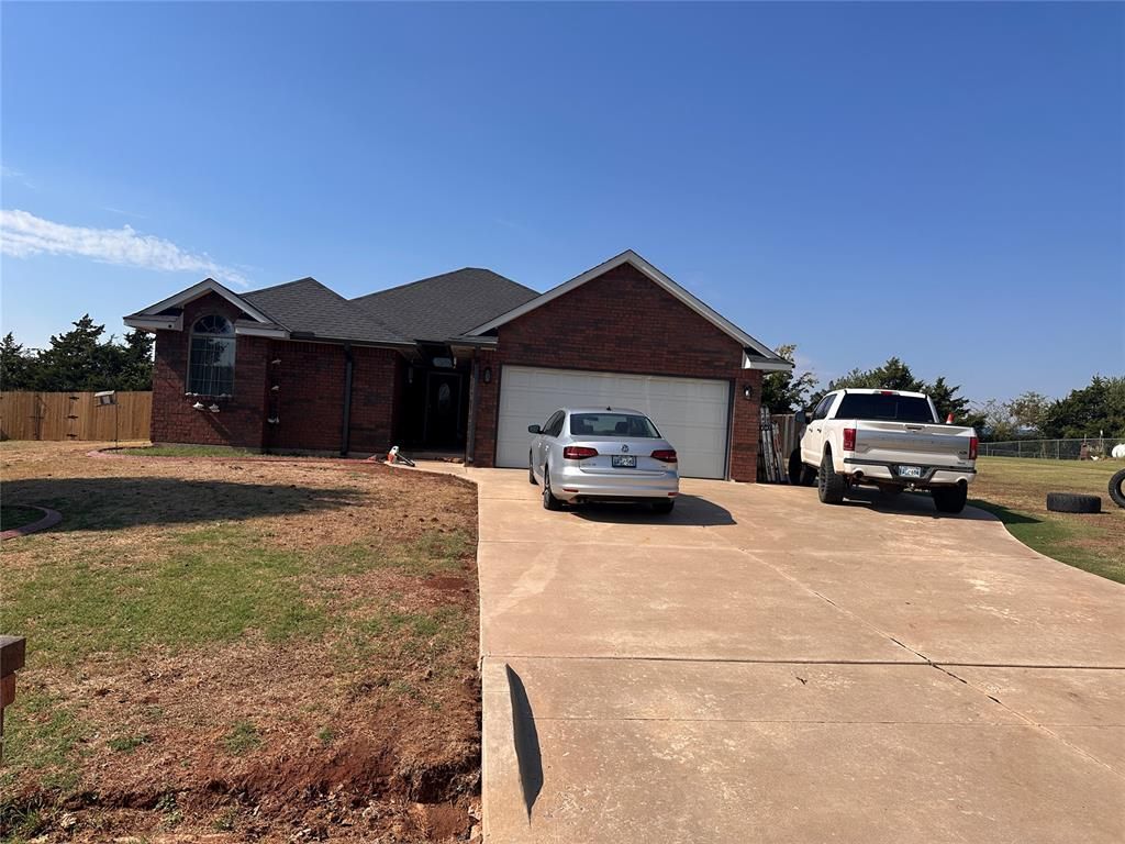 11803 Ridge Point, Guthrie, OK 73044