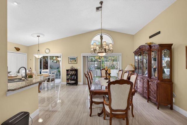 151 St Michaels Court, Jupiter, FL 33458