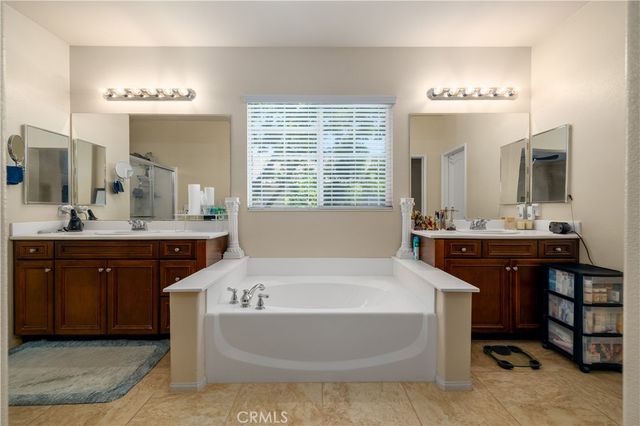 30505 Canyon Hills Road 2401, Lake Elsinore, CA 92532