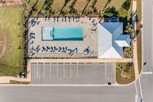 109 Ridgeway Circle, Crestview, FL 32536