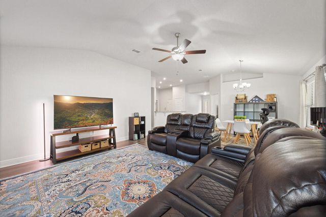 109 Ridgeway Circle, Crestview, FL 32536