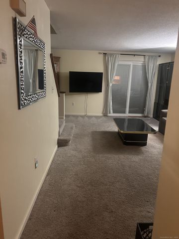 1367 Hanover Avenue APT 703, Meriden, CT 06451
