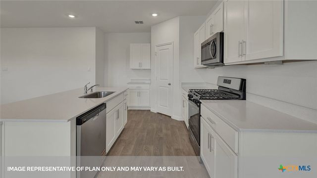 216 LAS LOMAS Street, San Marcos, TX 78666